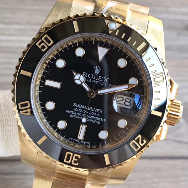 Replica Rolex Submariner 18K Golden Black Dial